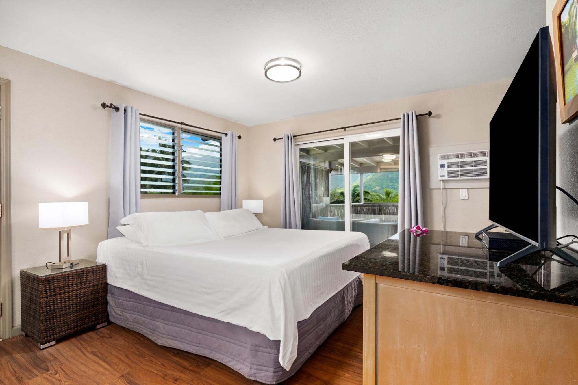 Paradise Bay Resort Kaneohe Exterior photo