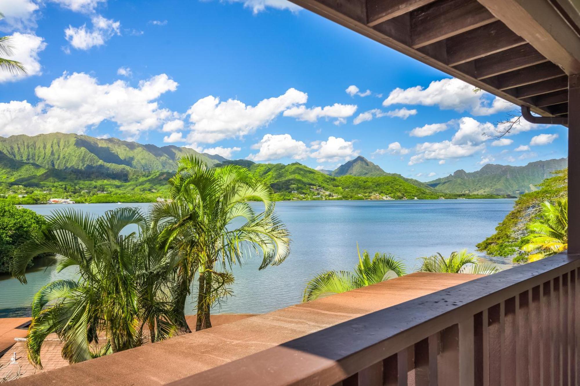 Paradise Bay Resort Kaneohe Exterior photo
