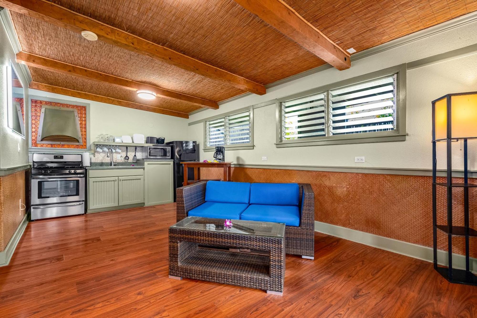 Paradise Bay Resort Kaneohe Room photo