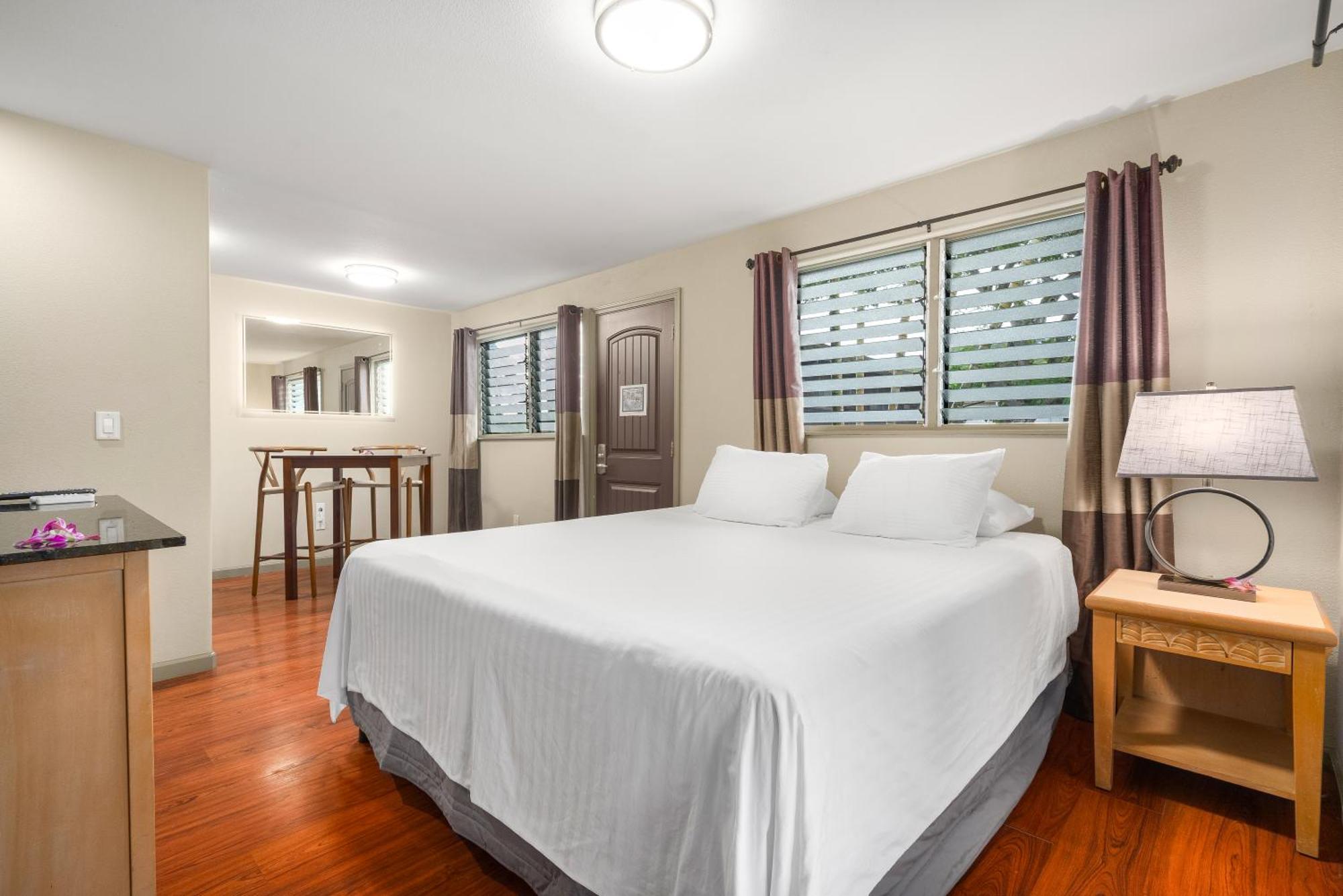 Paradise Bay Resort Kaneohe Room photo